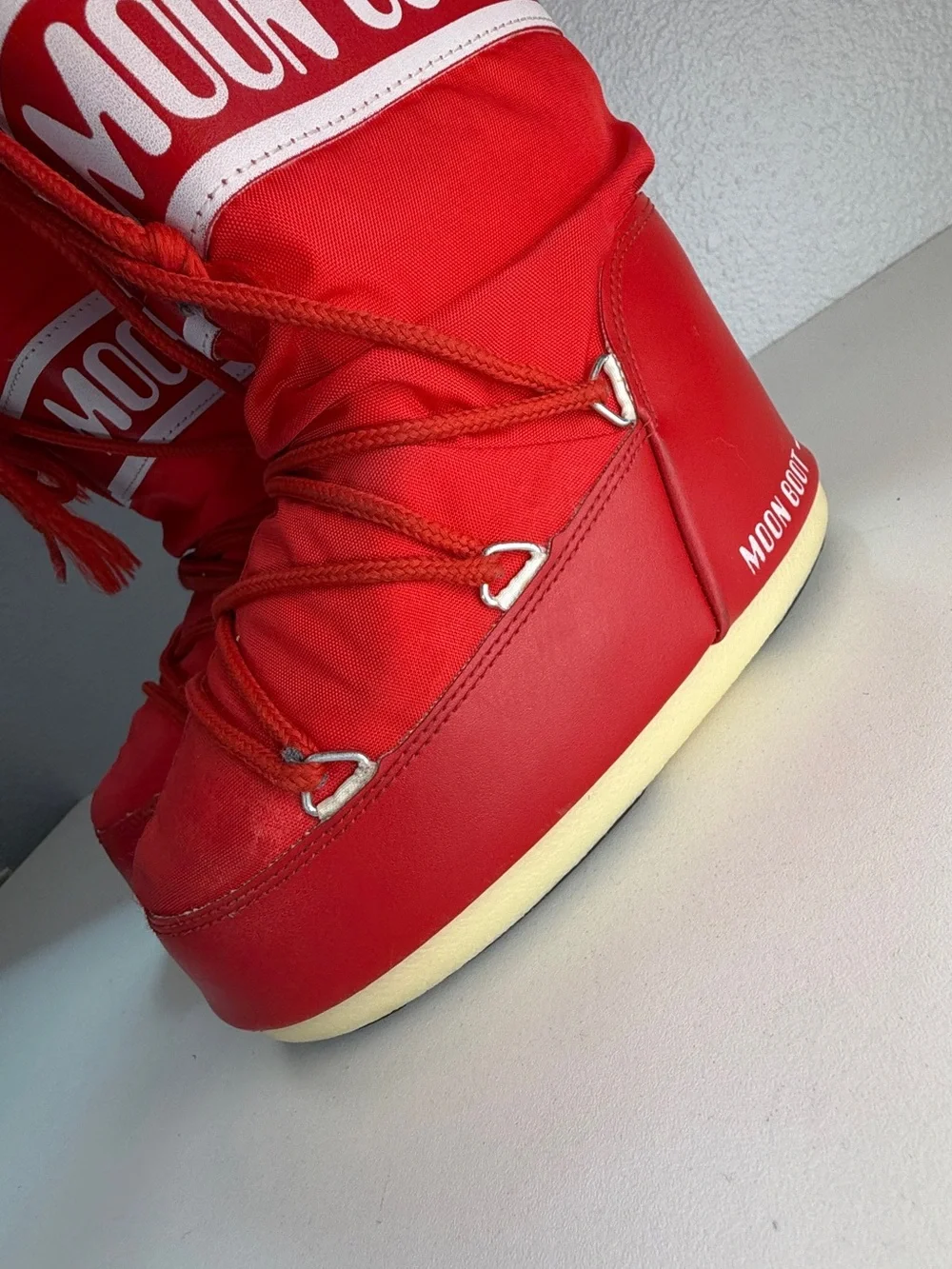 Moon Boot Original Red Nylon Snow Boots kids EU 31 34 Kids 13.5 - 2.5